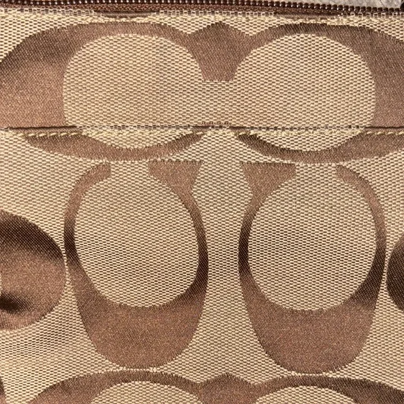 Coach Brown and Cream Crossbody Bag - Picture 4 of 11